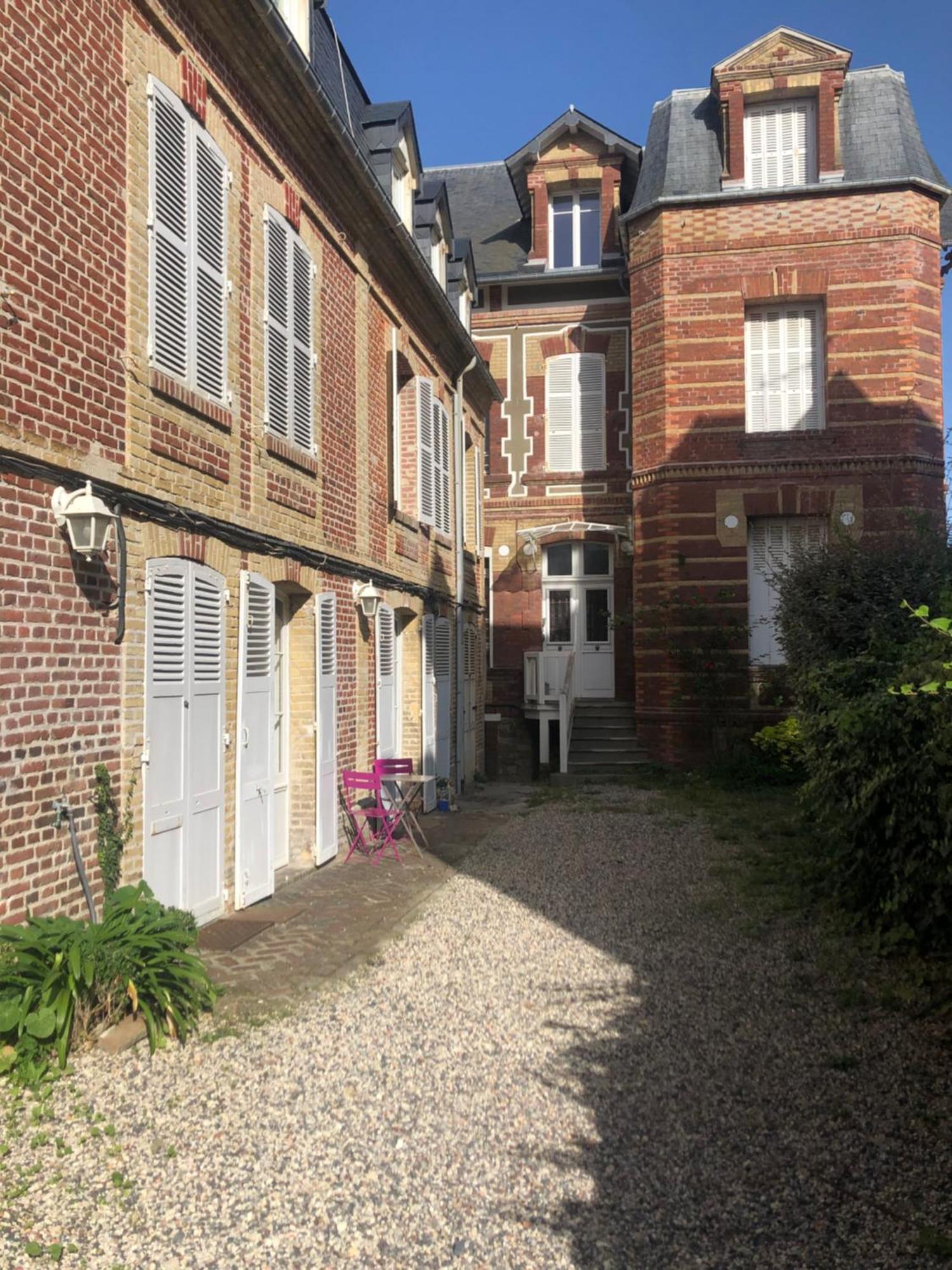 Le Cottage De Gabriel Front De Mer Villers-sur-Mer Exterior photo
